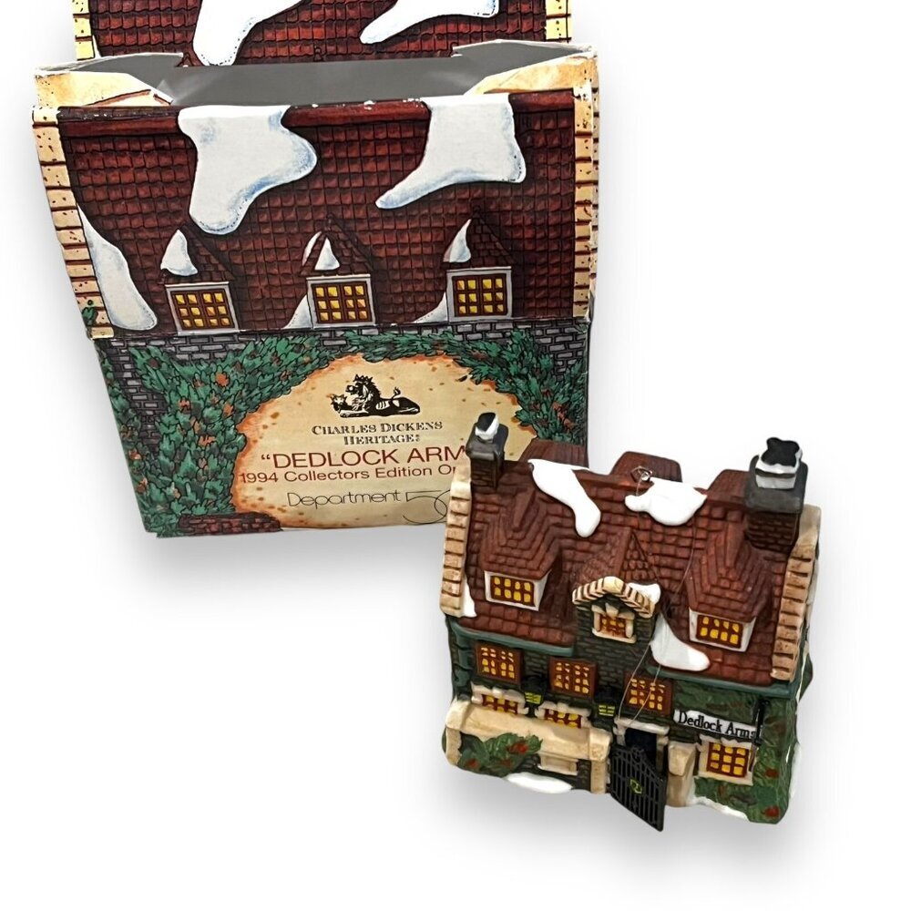 Dept 56 Charles Dickens Heritage Dedlock Arms 1994 Collectors Ornament in Box